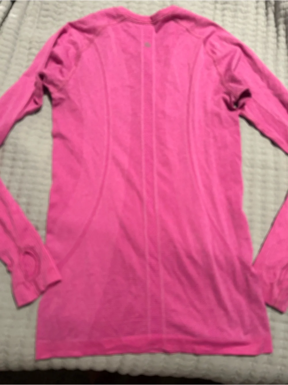 Lululemon swiftly tech long sleeve size 6